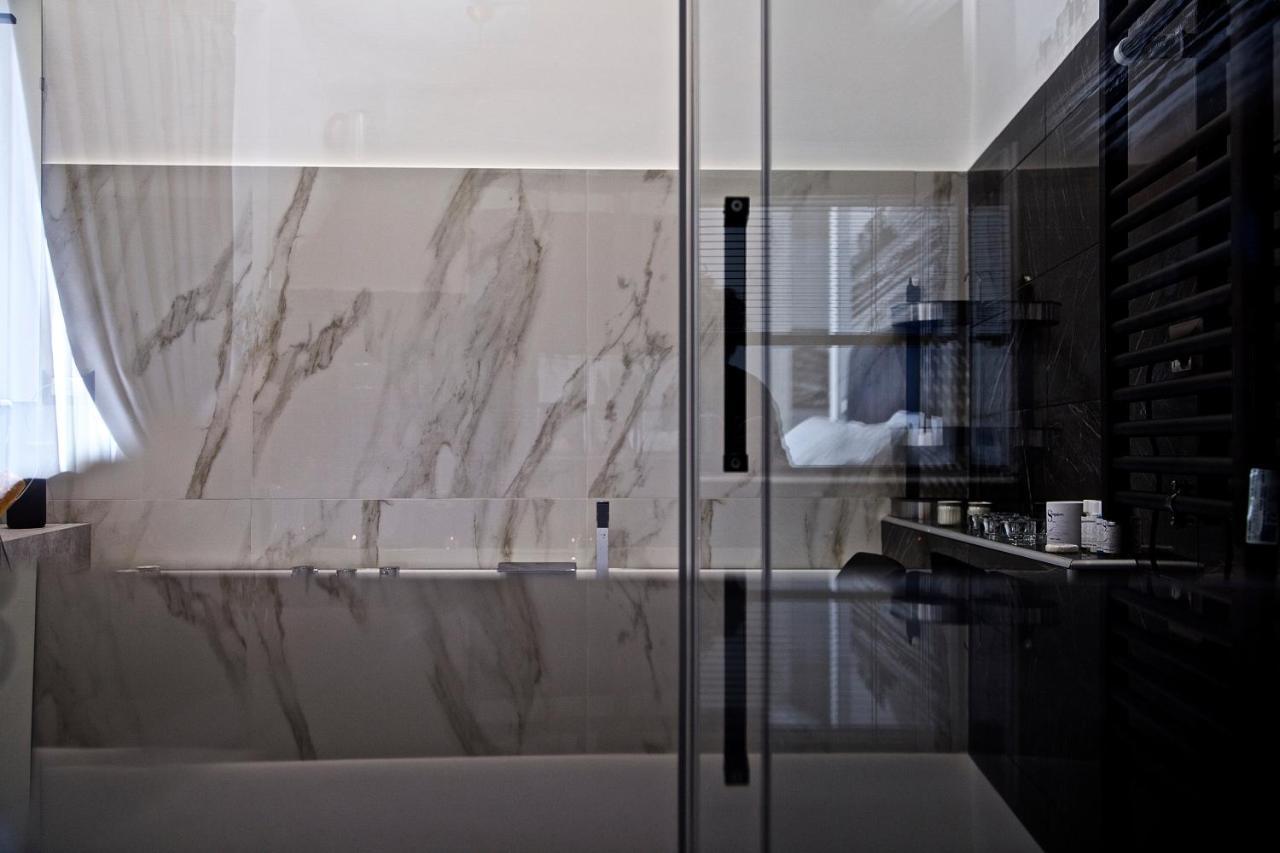 Scugnizzo Apartment Luxury Home Naples Exterior photo